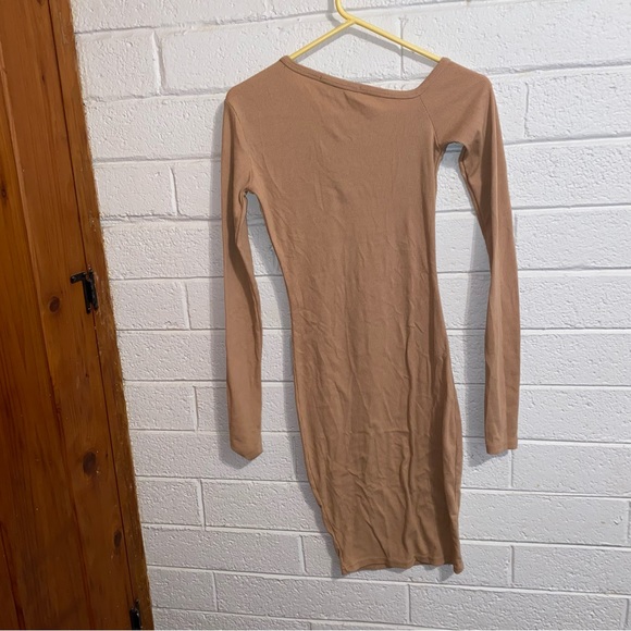 ULTIMATE Y2K 🤩Bodycon Asymmetrical Ribbed Snaps Tight Fitted Nude Stretch Dress - Picture 5 of 9